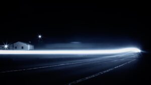 Una luz blanca iluminó su camino